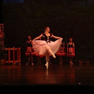 Meet your Posher, Jessica